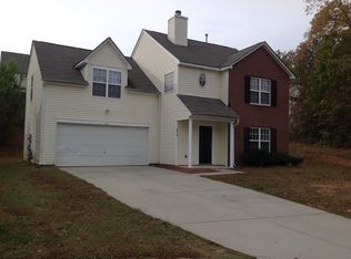 1915 Boysenberry Ct, Charlotte, NC 28216