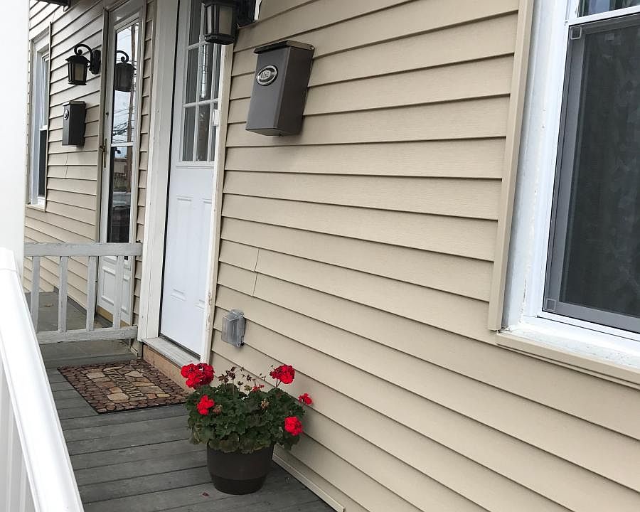 1st image of 22 W Lake St