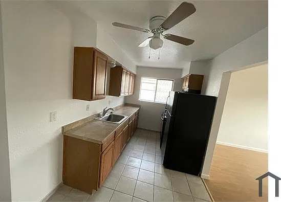 2 bed, 1000 sqft, $1,500 — Photo 4