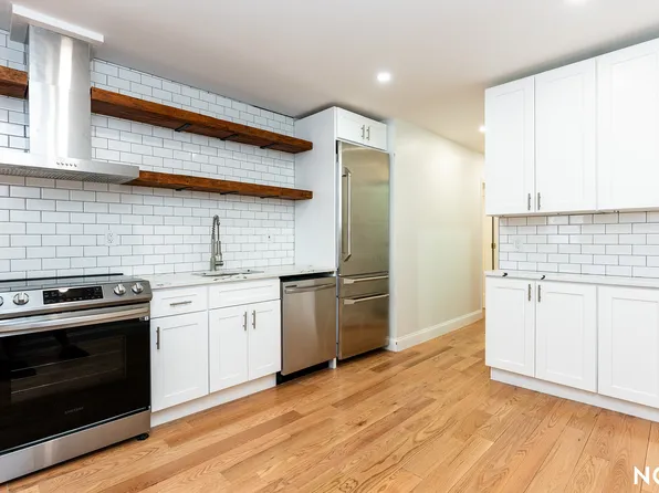 241 Manhattan Avenue image 1 of 32