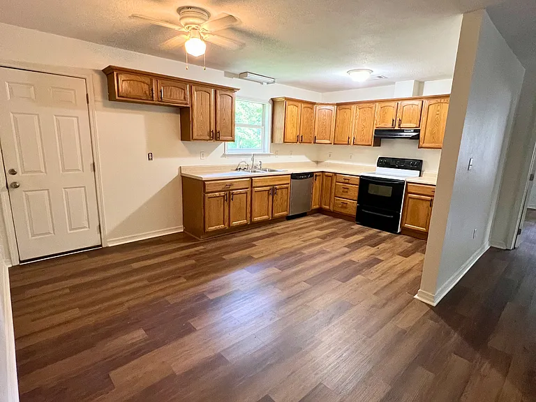 35539 Bookout Rd — Photo 10