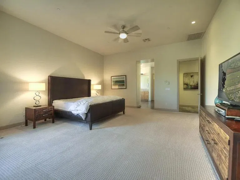 24746 N 108th Way — Photo 10