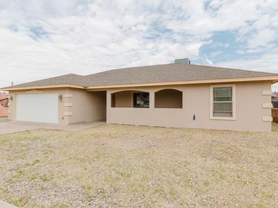 809 Larkspur St, Alamogordo, NM, 88310