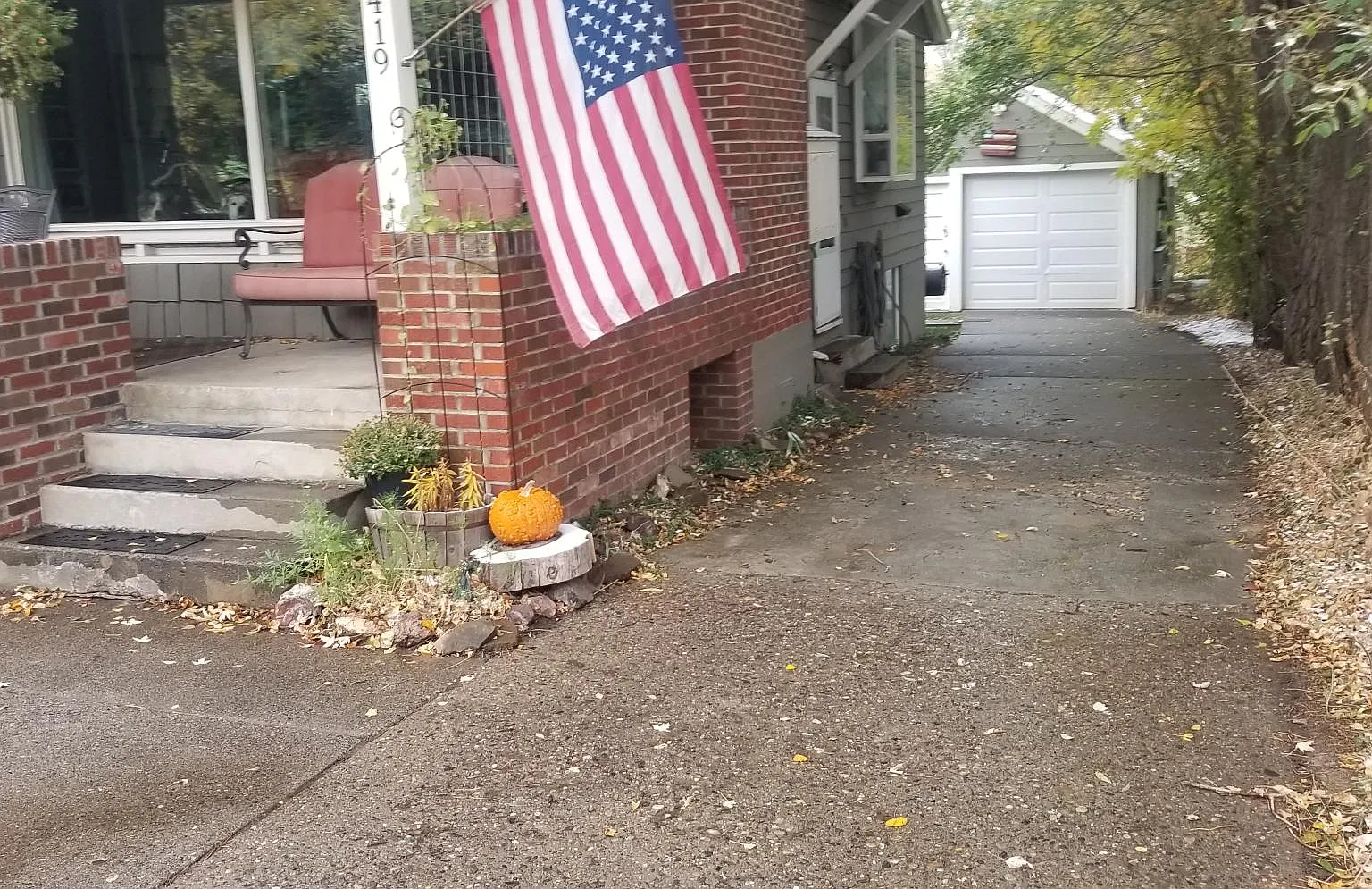2 bed, 1120 sqft, $2,400 — Photo 1