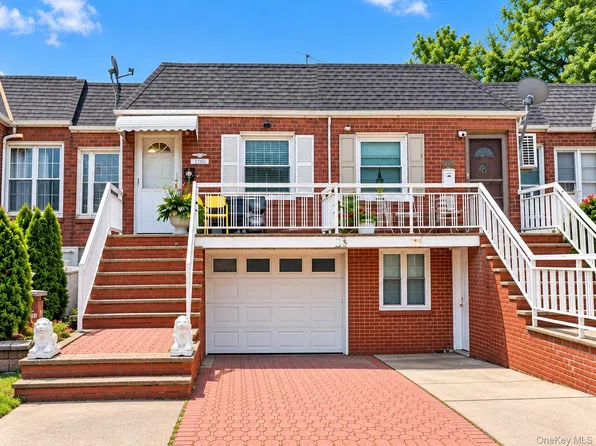 11508 Poppenhusen Avenue, College Point, NY 11356