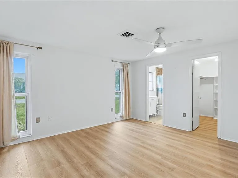 1329 Nantucket Rd — Photo 16