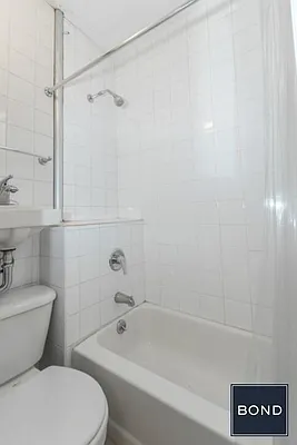 Rented by Bond New York | media 20