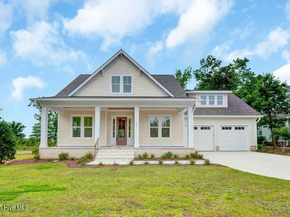 324 Grayhawk Circle, Wilmington, NC 28411