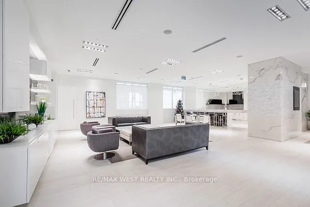 110 Marine Parade Dr #1008 — Photo 39