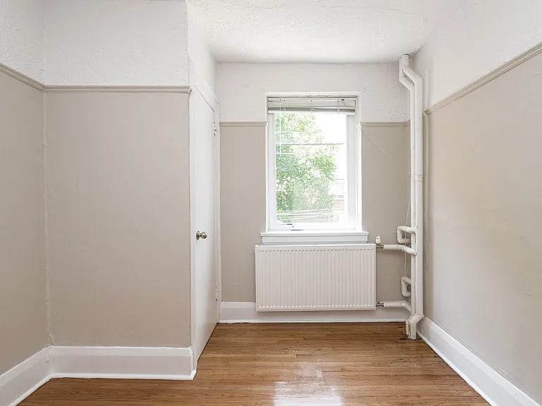 100 Vaughan Rd #50112A-13 — Photo 8