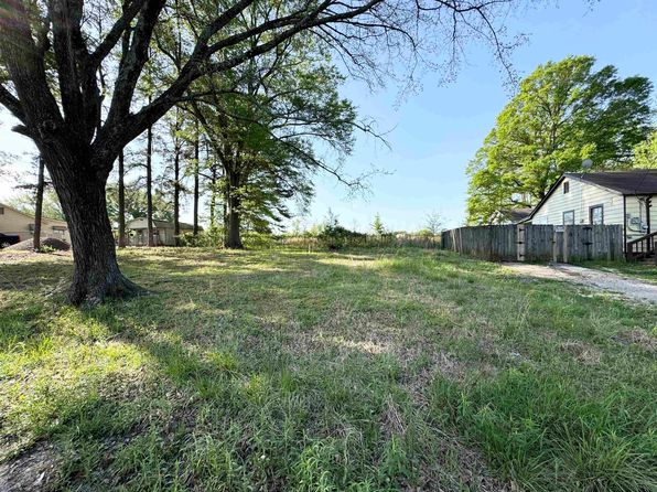 1349 Longcrest Rd, Memphis, TN 38109
