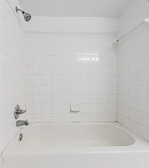 1810 Florida Club Cir #1204 — Photo 17