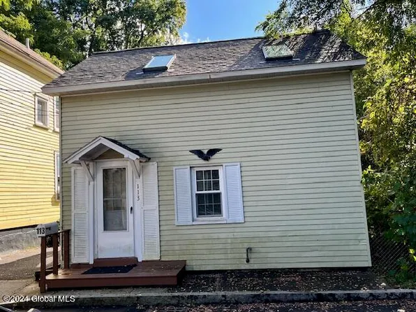 113 Walnut Street, Schenectady, NY 12308
