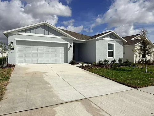 355 Artemis St Photo 1