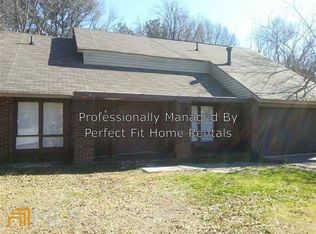 3325 Valley Bend Rd, Atlanta, GA 30349