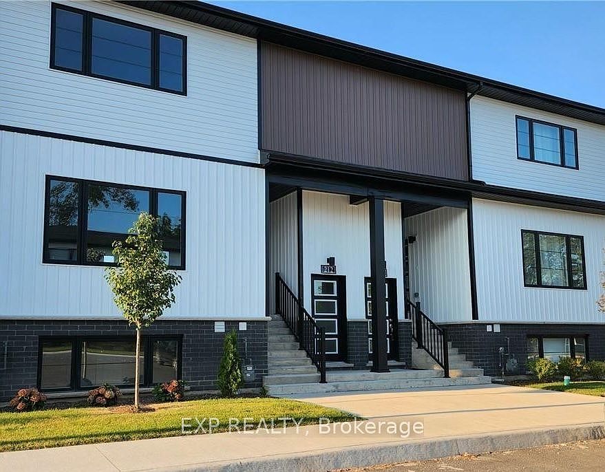 1st image of 4263 4th Ave #222