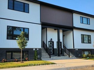 4263 4th Ave #222, Niagara Falls, ON L2E 0A2