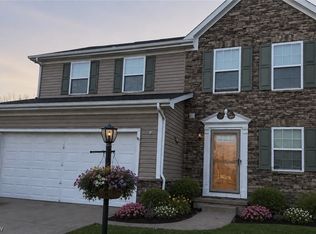 5698 Daniel Dr, Bedford Heights, OH 44146