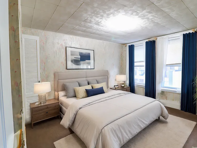3RD BEDROOM (STAGED)