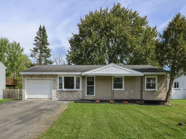 9494 Madison Ave, Brewerton, NY 13029