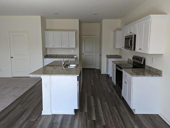 4th image of 5703 Kellog Ct