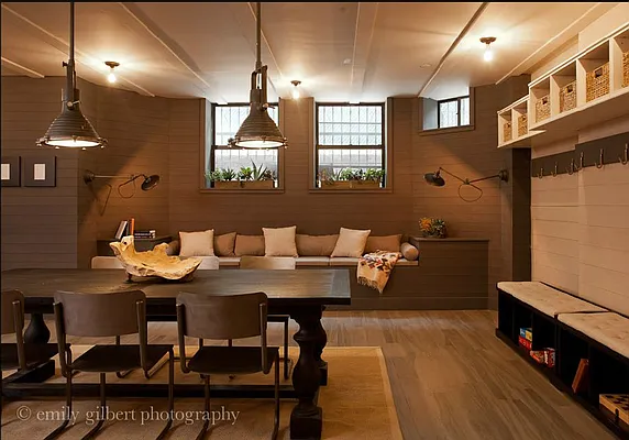 Rented by Bushburg | media 73