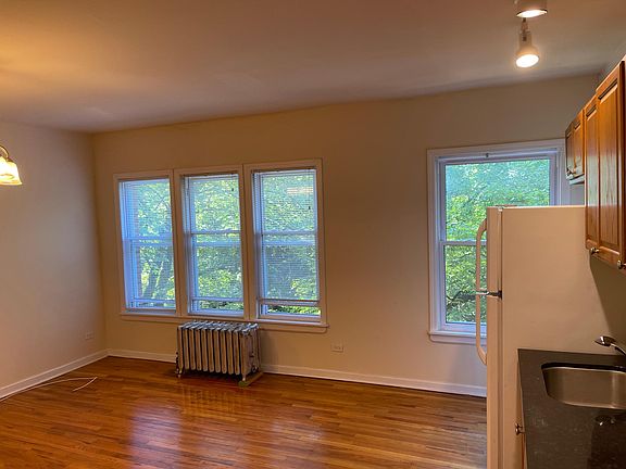 2nd image of 6657 N Newgard Ave APT 1N
