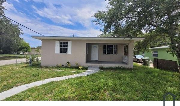 1st image of 2200 NW 6th Pl