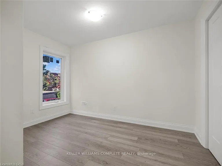 718 Cannon St E #MAIN — Photo 7