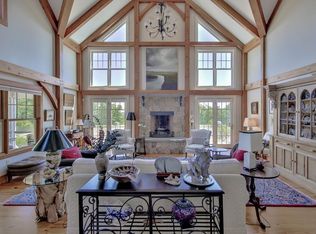 7 Westbrook Ln, Gloucester, MA 01930