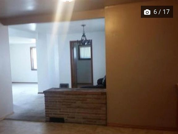 3rd image of 1034 Huron Ave