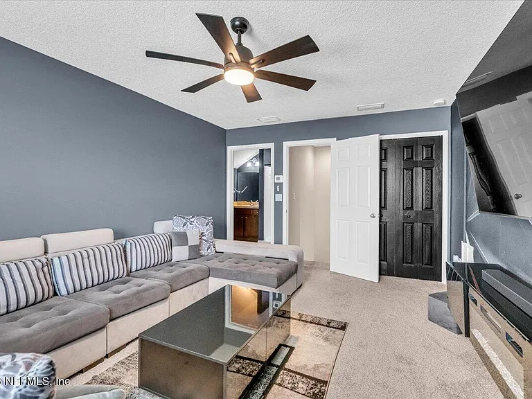 3142 Valiant Ct — Photo 30