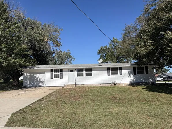 85 11th St, Chillicothe, MO 64601