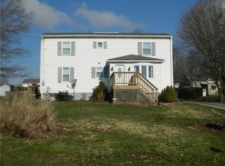 227 Port St, Ford City, PA 16226