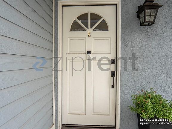 3rd image of 17038 Downey Ave APT E