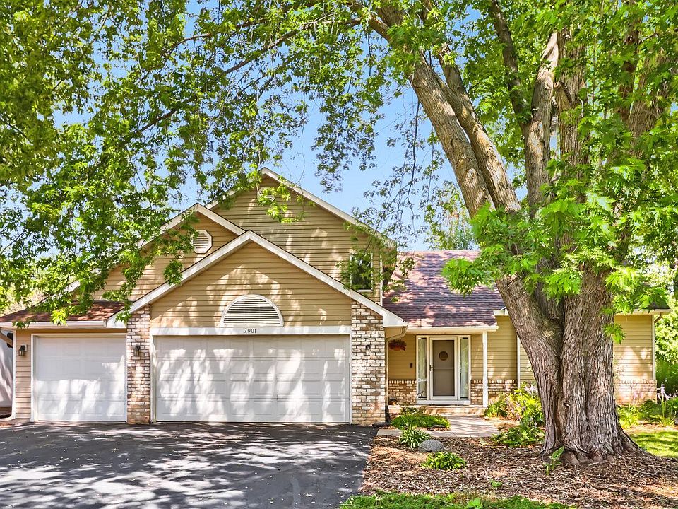 1st image of 7901 Lilac Ln