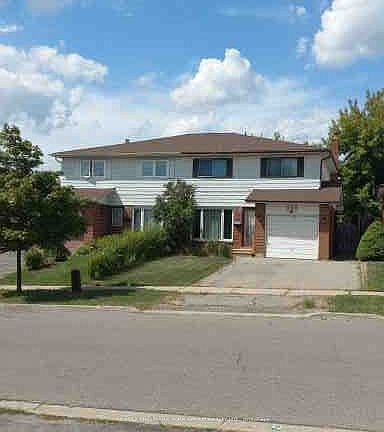 2nd image of 152 Beech St