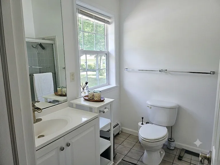 105 Briarwood Dr — Photo 5