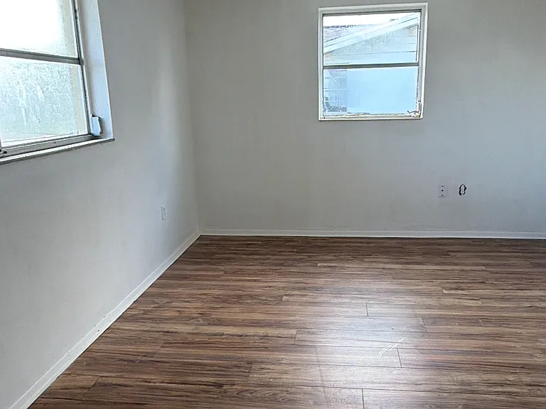 6006 9th Ave — Photo 3