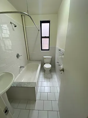 Rented by Level Group | media 23