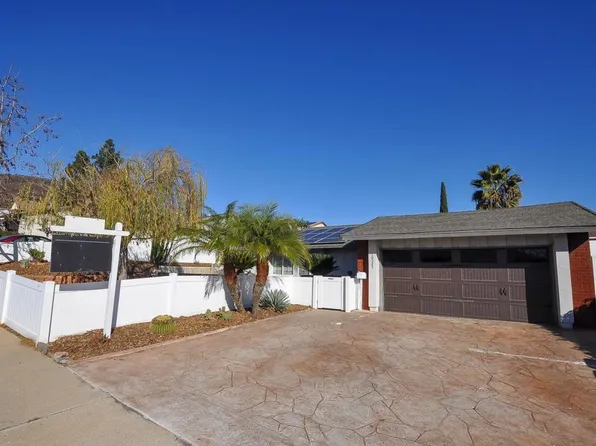 10325 Amada Pl, Santee, CA 92071