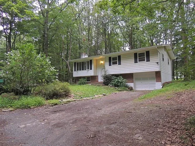 318 Charles Folly Rd photo 1