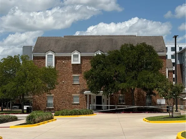 400 Nagle St APT 405, College Station, TX 77840