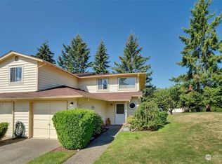 24931 109th Pl SE APT D, Kent, WA 98030