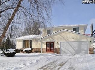 33273 Cottesmore Pl, Solon, OH 44139
