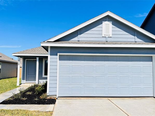 113 Lisa Marie Dr