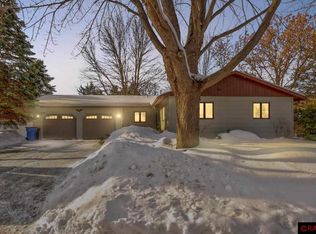 503 Ridge Rd, Henderson, MN 56044