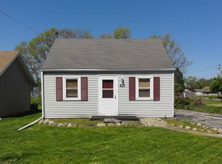 8324 Ravere St, Machesney Park, IL 61115