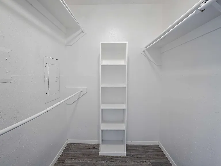Maxton West Apartment Homes — Photo 73
