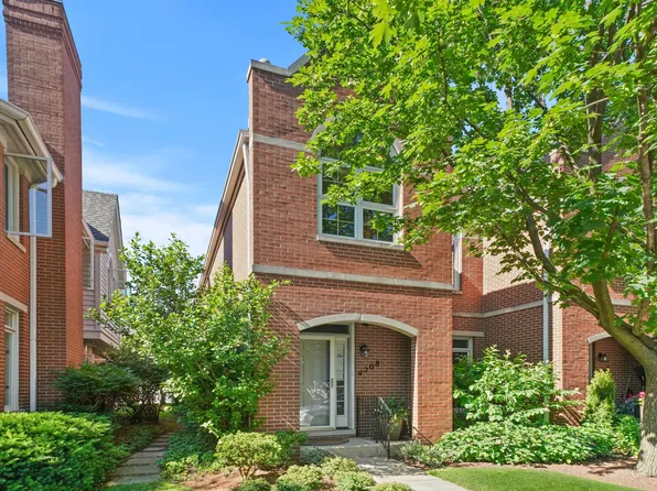 4208 W Thorndale Ave, Chicago, IL 60646